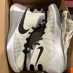 Brand New 2015 Nike Hyperdunk Shoes